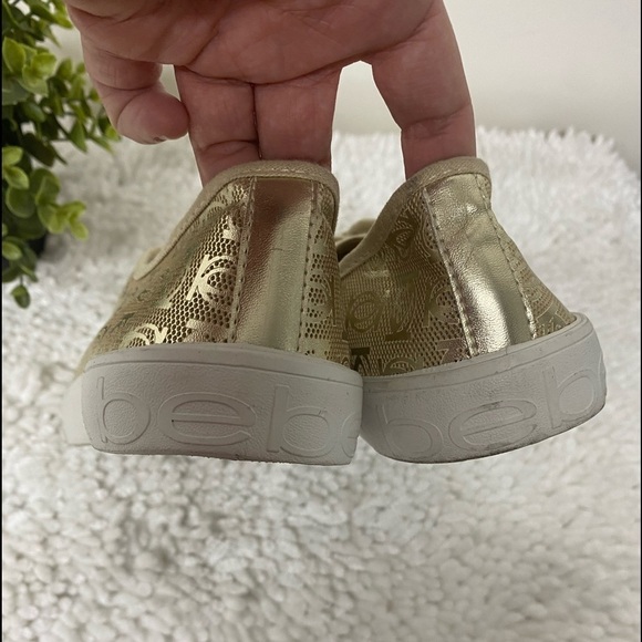 bebe Spell Out Gold Shoes, Size 10 - Picture 6 of 12